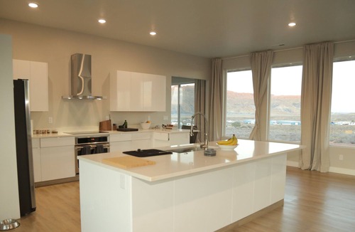 Big Water House | Serene Private Room in shared home with Grand Mesa views