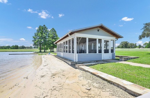Athens House | Serene Ranch Retreat | Pine Cone Ranch Escape
