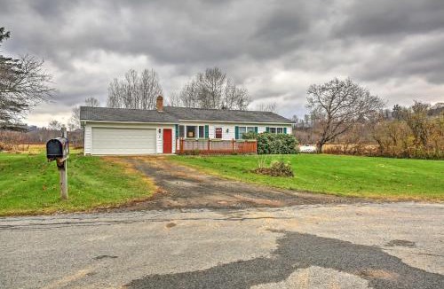Otego House | Serene Retreat - 7 Mi to All Star Village