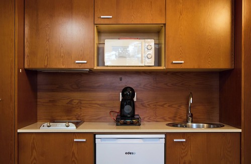 El Tarter Apartment | Serene Retreat I Parking, Desk & Ski