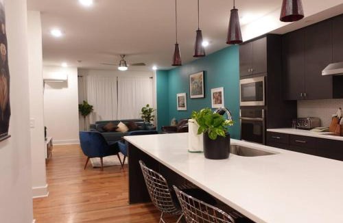 Hermitage House | Serene Retreat in Hermitage
