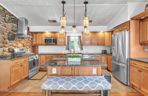 Granby House | Serene Rustic Hideaway w/Pool in Granby!