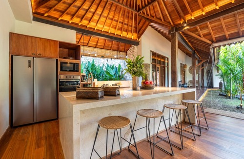 Padonan Villa | Serene Sanctuary - 3BR, Berawa