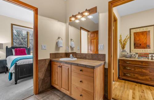 Deer Valley House | Serene Ski Chalet