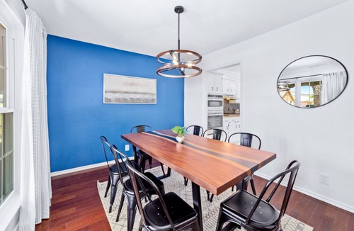 Tulsa House | Serene & Spacious Family Retreat w/Pool. Park and St. Francis Hospital Nearby.