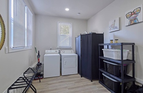 Dunlap House | Serene Stay | 1BR Retreat with King Bed in Dunlap