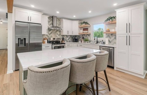 Roeland Park House | Serene Stay in KC Highly Rated Spacious