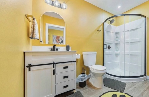 Milton Apartment | Serene Studio Near Downtown Milton & Water!