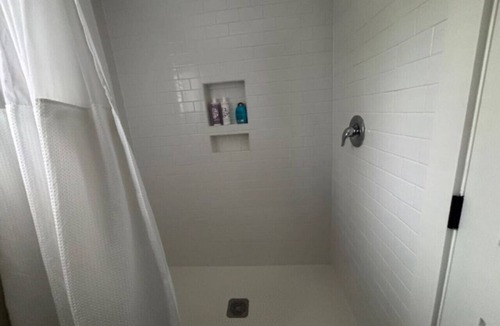 Skaneateles House | Serene Studio-Skaneateles Lake Front