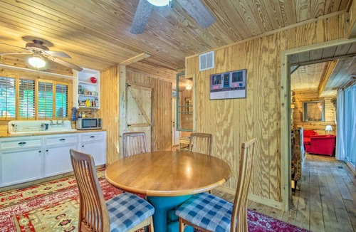 Sunrise Beach House | Serene Sunrise Beach Cabin with Private Dock!