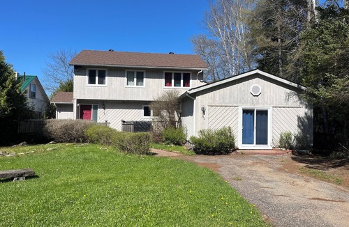 Madawaska Valley House | Serene Sunsets at our Kamaniskeg Lake Home