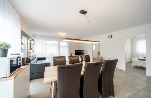 Safenwil Apartment | Serene Swiss Apt - scenic balcony views + parking