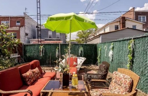 Flatlands House | Serene Travelers oasis.