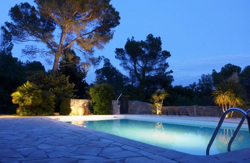 Seillans House | Serene Villa with large pool & park like grounds