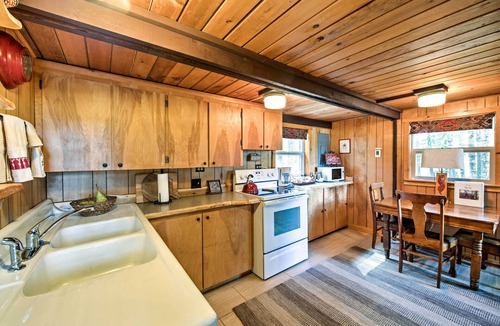 Packwood Cabin | Serene Washington Escape w/Deck & Mountain Views!