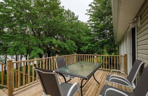 Springfield House | Serene Waterfront Getaway - Paddle Board Canoe