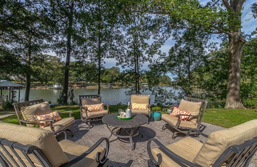 Reedville House | Serene waterfront getaway, fire pit, patio w/grill, nature, dog friendly