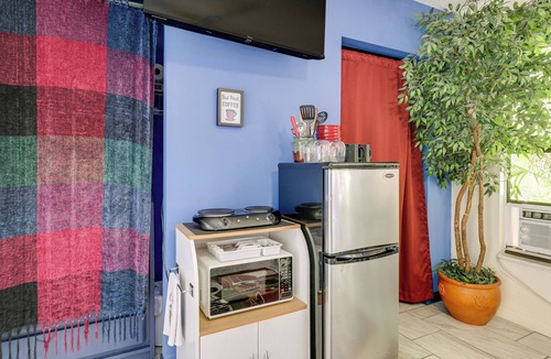 Hunt Club Apartment | Serene West Palm Beach Gem: Outdoor Entertainment!