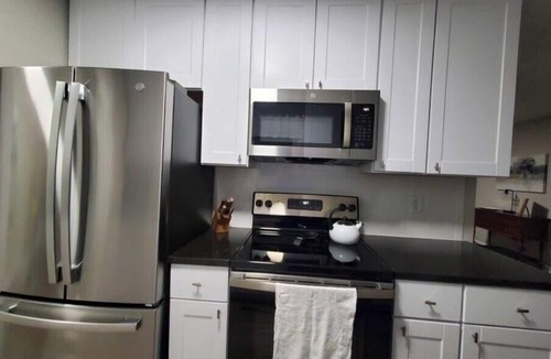 Statesville House | Serene Wooded Retreat, Mins to Downtown