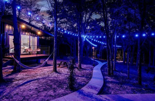 Alvord Cabin | Serene Woodland Cabin Oasis near Trinity River in Texas