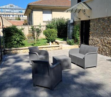 Les Jardins Apartment | Serenite