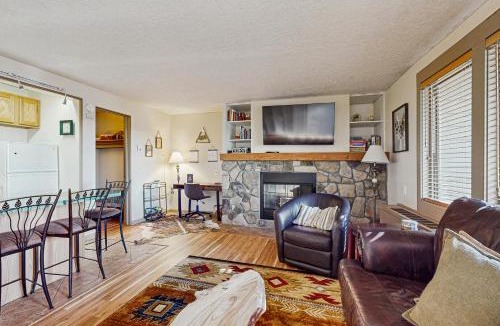 Bend Apartment | Serenity at Seventh Mountain