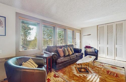 Bend Apartment | Serenity at Seventh Mountain