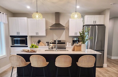 Smiths Cove House | Serenity at The Cove - Newly Built Duplex!