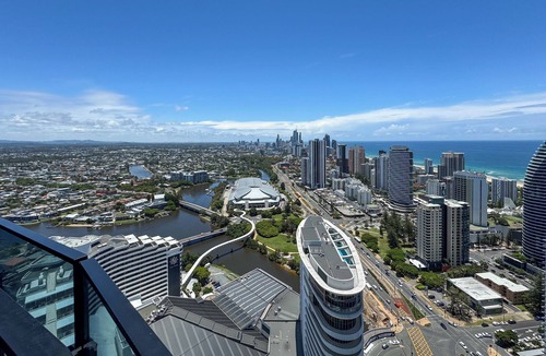 Broadbeach Apartment | Serenity Broadbeach