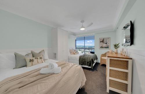 Burleigh Heads Apartment | Serenity By Khove