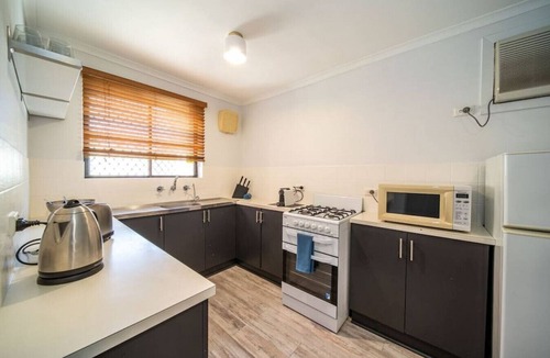 Grange Apartment | ★Serenity by the Sea @ Grange★✔Beachside✔Parking