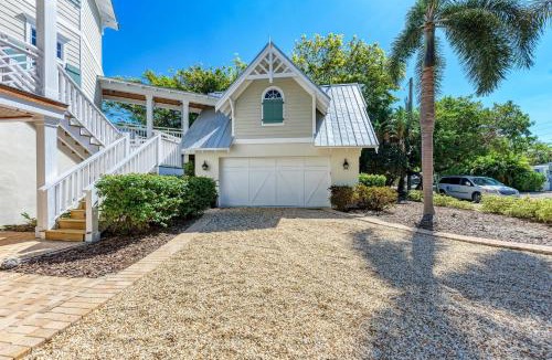 Anna Maria House | Serenity Cottage