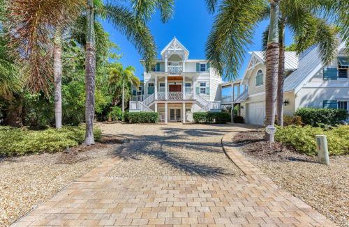 Anna Maria House | Serenity Cottage