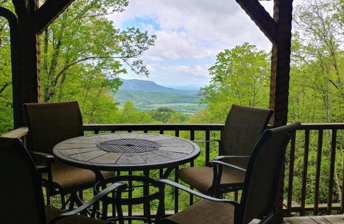 Smoky Mountains House | Serenity Creek Cabin