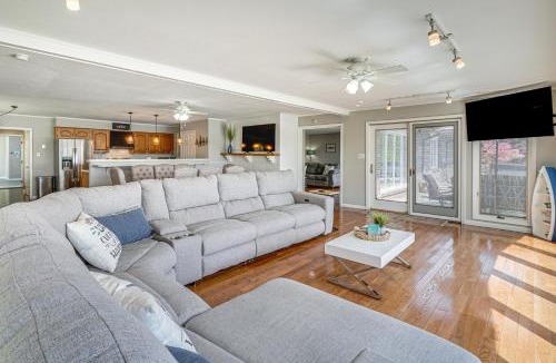 Harriman House | Serenity Dock on Watts Bar Lake- Main Channel View