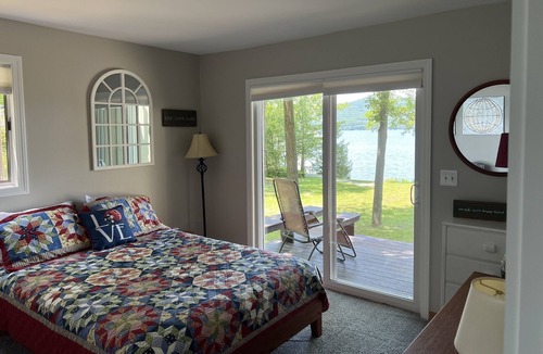 West Addison House | Serenity Family get away on Lake Champlain!