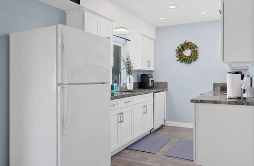 Midway City House | Serenity Haven – Minutes from Disneyland & OC Gems