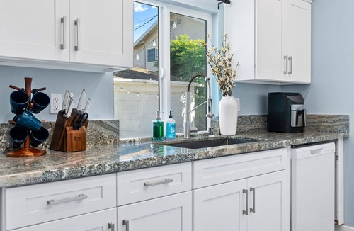Midway City House | Serenity Haven – Minutes from Disneyland & OC Gems