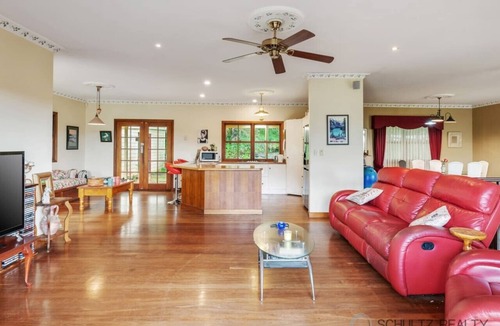 Bahrs Scrub House | Serenity Hills Retreat