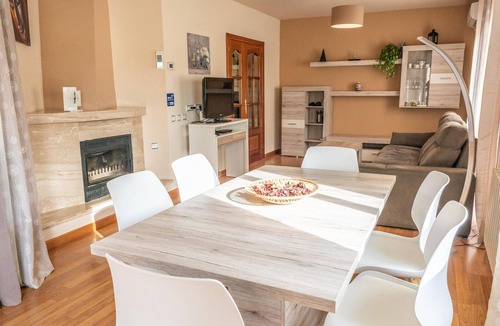 Cubelles Villa | Serenity Home: Nature, Jacuzzi & Parking in Cubelles