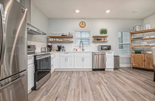 Brazos House | Serenity House-2 Ensuites Walk Silos Restaurants Baylor McLane w/Secure Parking