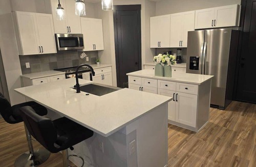 Princeton Condo | Serenity I, Luxurious get-away, Pool, WIFI