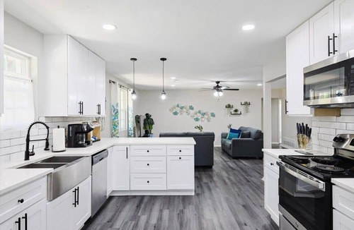 Shady Shores House | Serenity in the South - 3BD/2BA Peaceful Hideaway