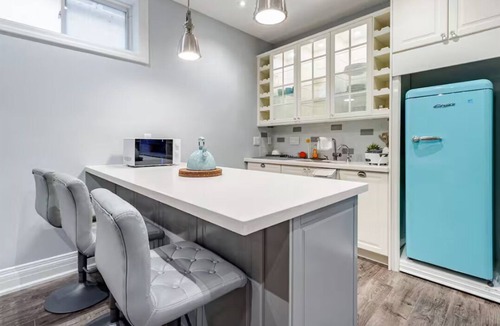Meadowvale Village Bed & Breakfast | Serenity Inn