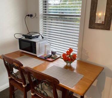 Dolphin Point Bed & Breakfast | Serenity Lodge for Couples