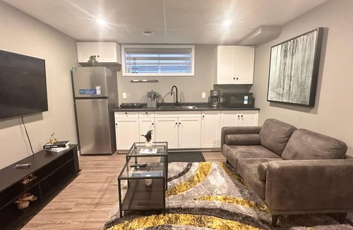 Winnipeg House | Serenity meets class: Entire Basement Suite in Winnipeg