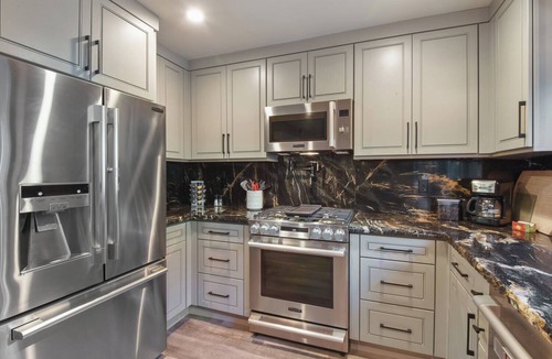 Kingswood Estates House | Serenity on Statford | Close to Northstar!