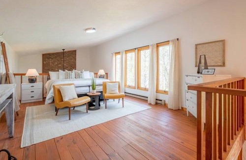 Dugspur Cottage | Serenity Peak w/Native Trout Stream/Secluded