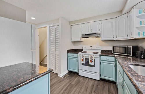 Annapolis House | Serenity Place in Annapolis- EV Parking