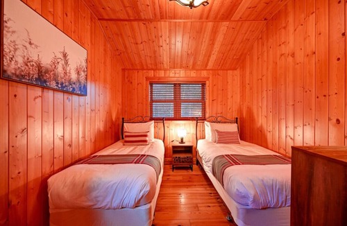Mille-Isles House | Serenity / Private Hot Tub / Sauna / Ski / Indoor Pool